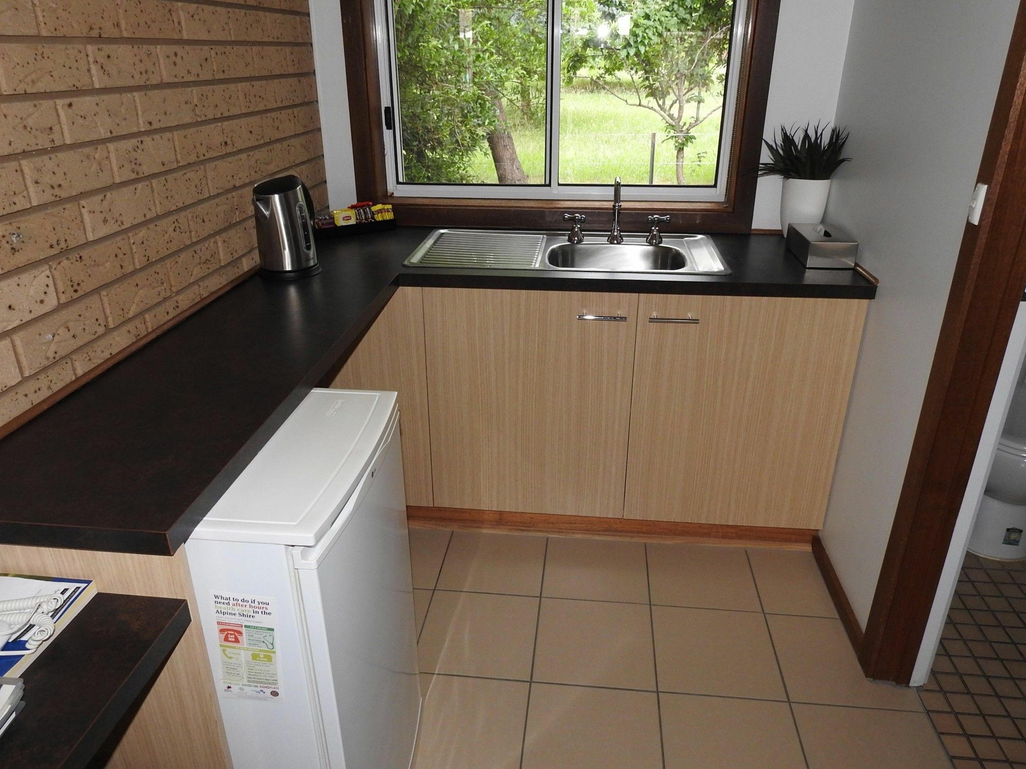 Ovens Valley Motor Inn Bright Kültér fotó
